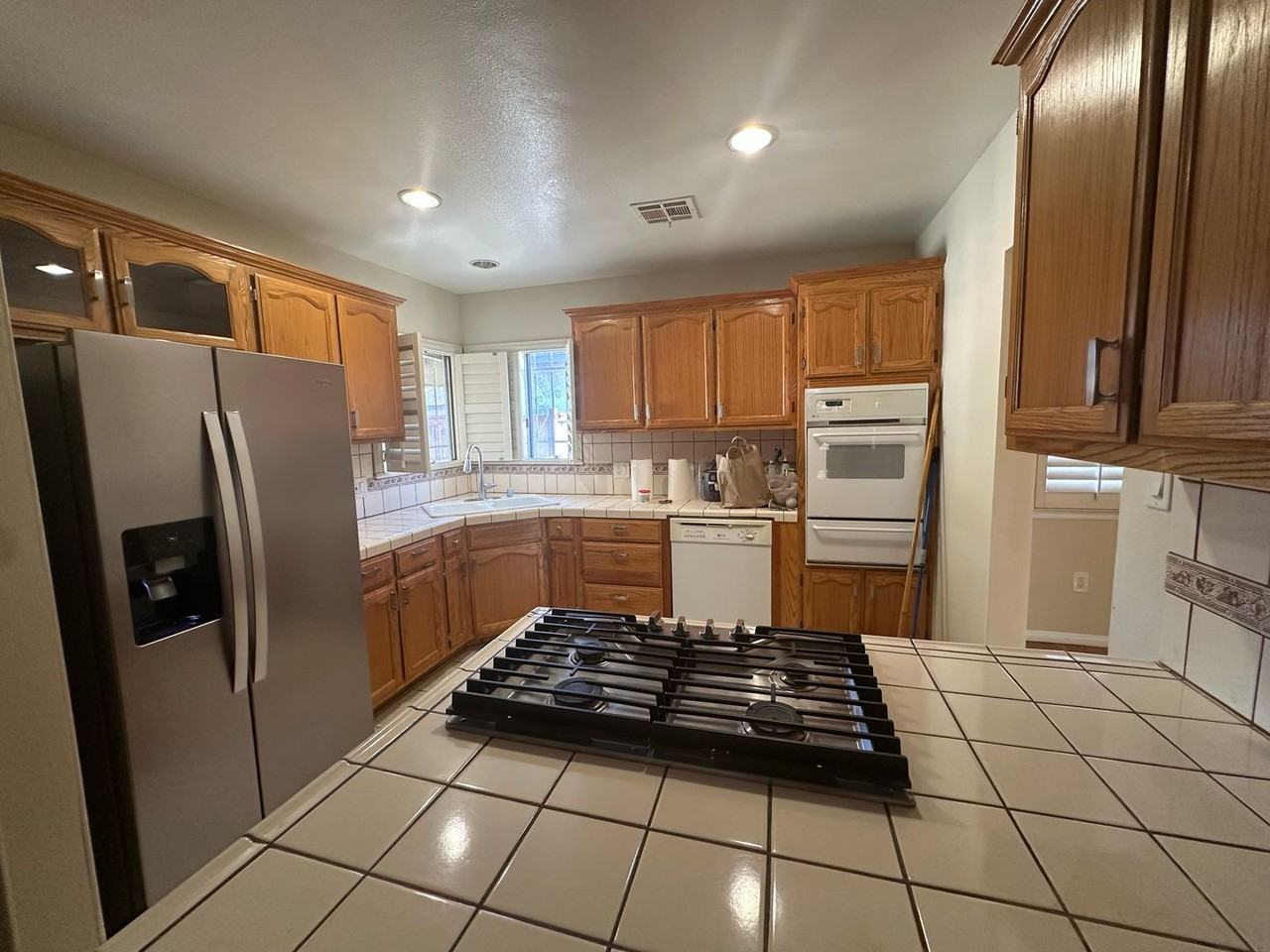 14022 S Evers Ave - Photo 3 of 11