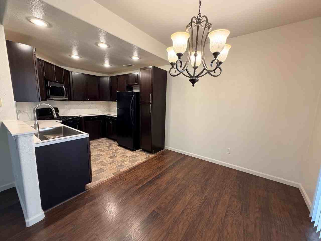5704 Golden Eagle Dr - Photo 2 of 36
