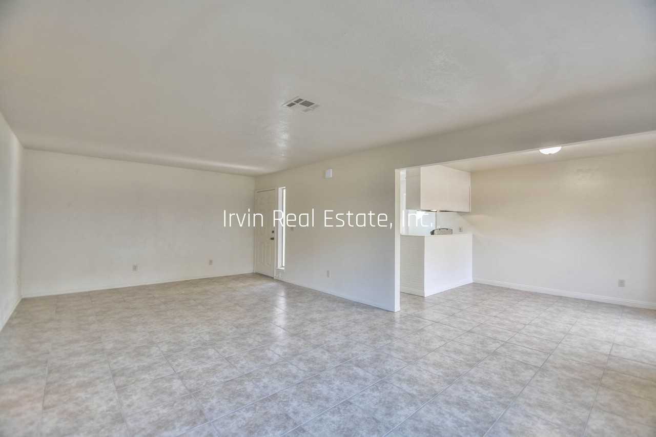 3818 Otto Dr - Photo 6 of 27