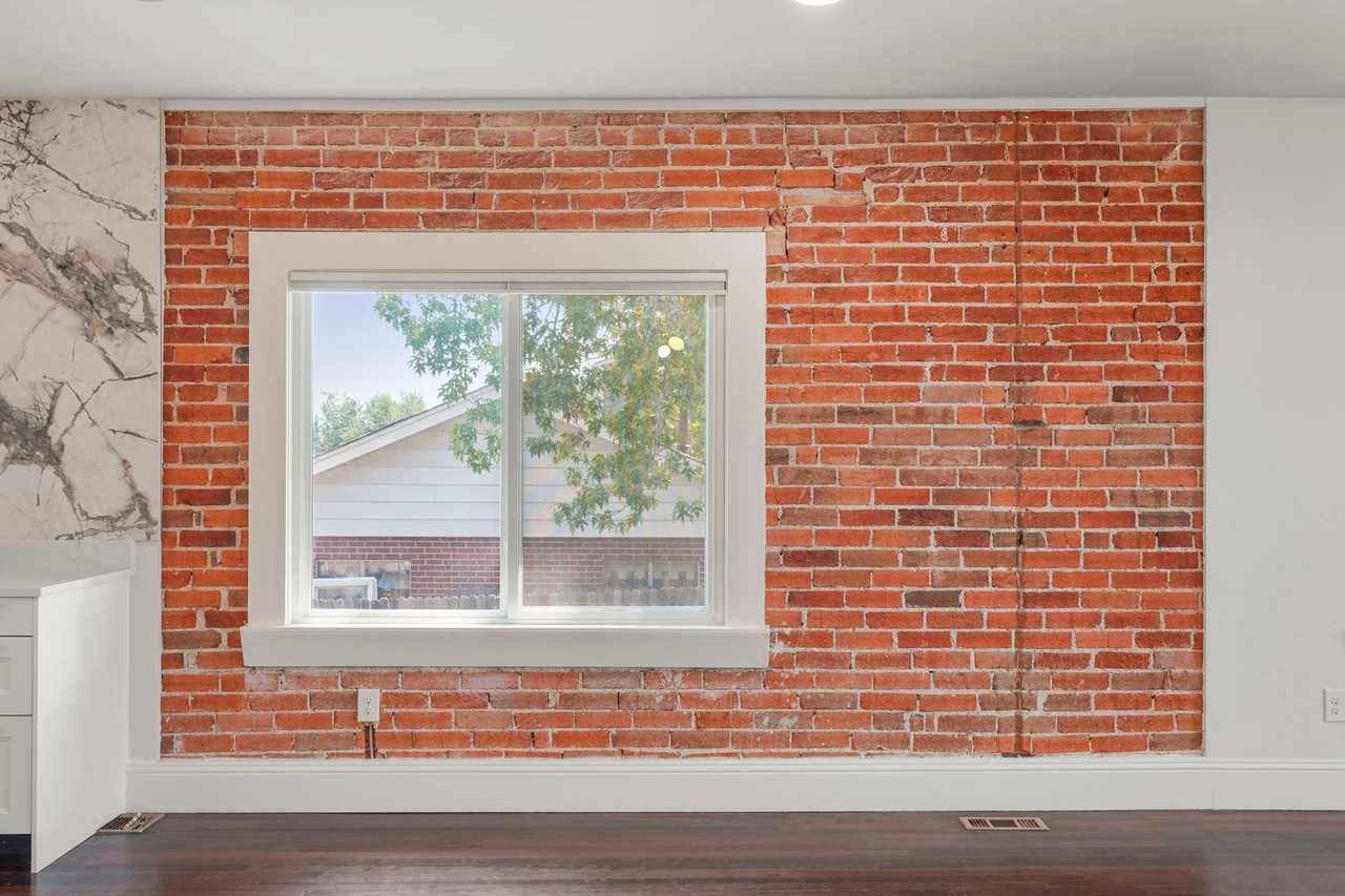 5350 Tejon St - Photo 5 of 30