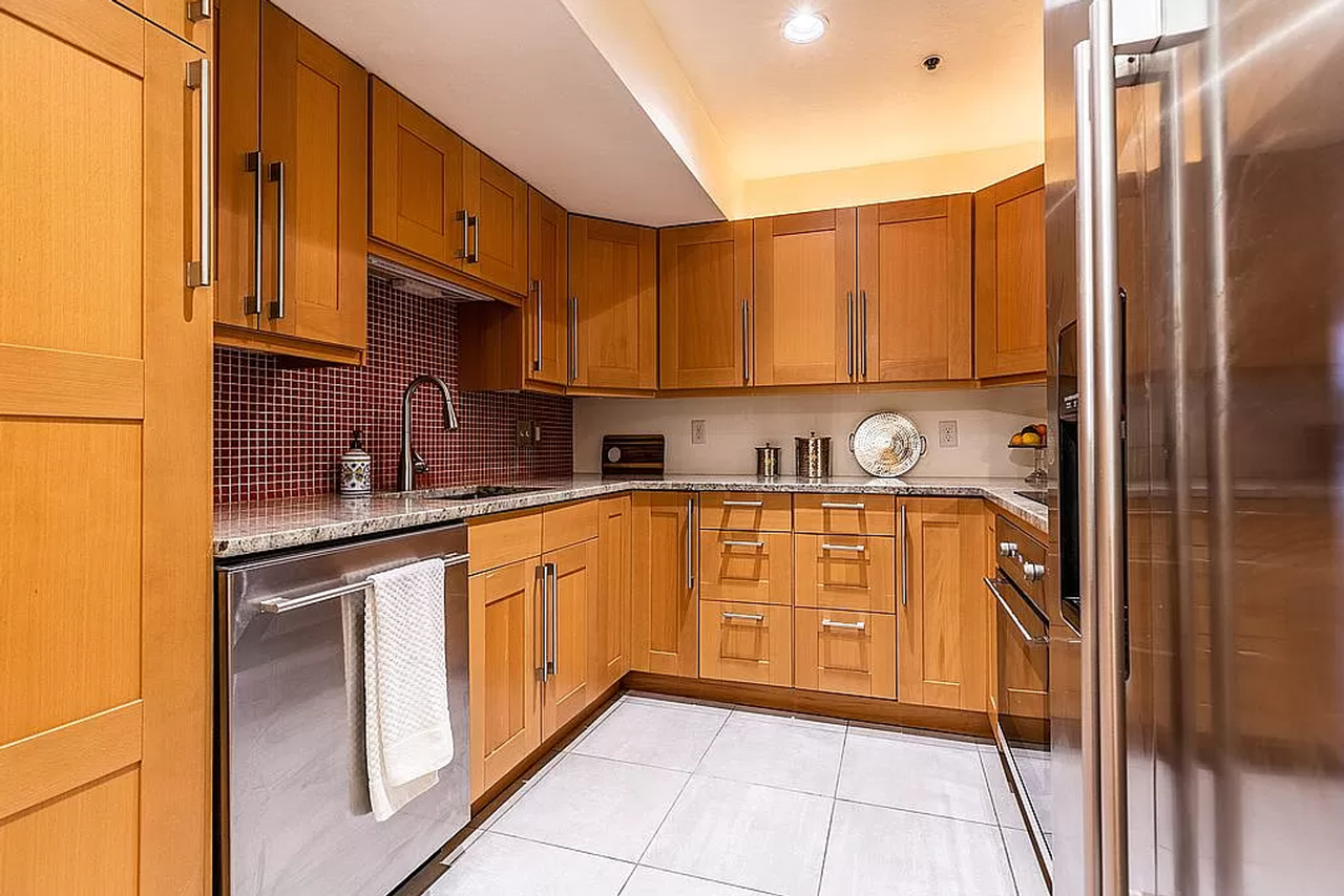 1700 Upper Ironhorse Loop #B7 - Photo 4 of 9