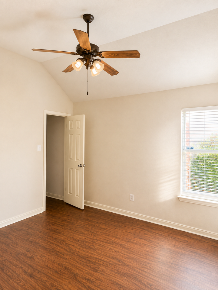 2449 Dawn Mist Dr - Photo 4 of 13