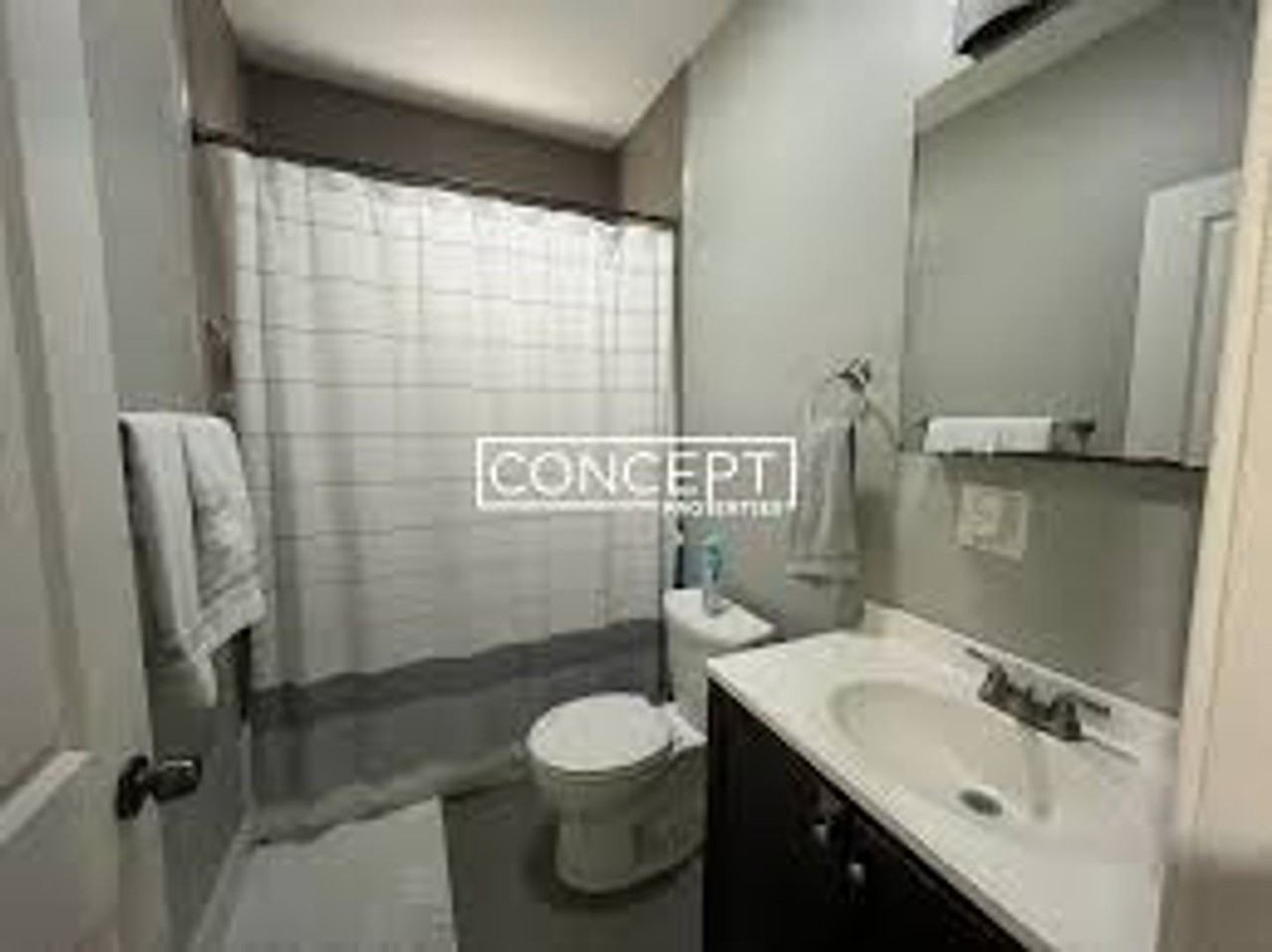 47 Beech Glen St - Photo 3 of 6