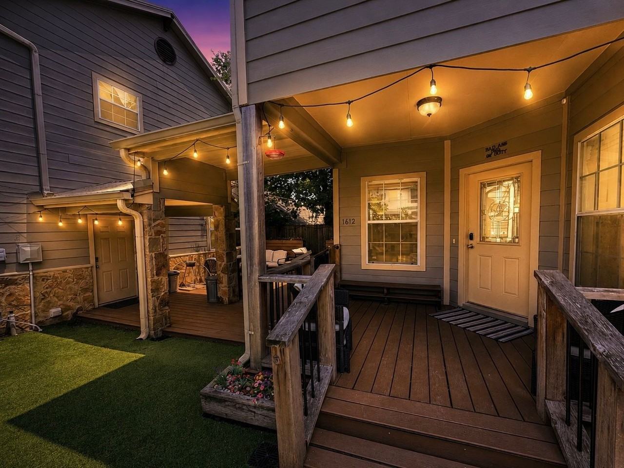 1612 Miriam Ave #B - Photo 3 of 36