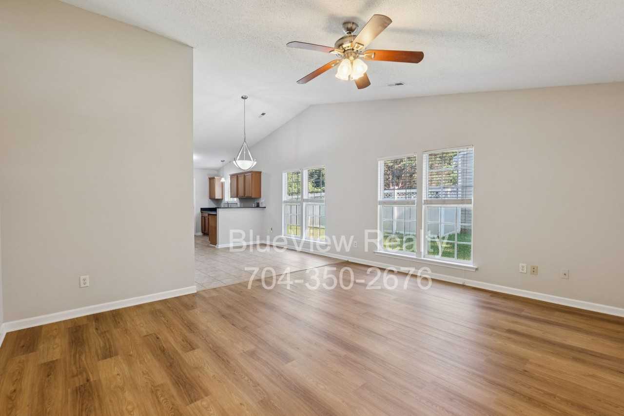 5237 Timbertop Ln - Photo 2 of 16
