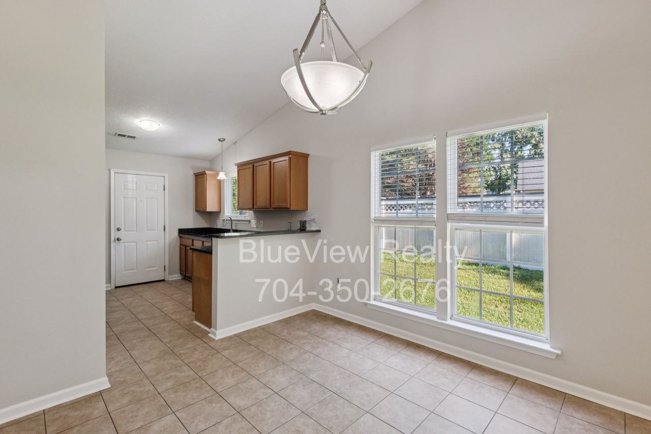 5237 Timbertop Ln - Photo 3 of 16