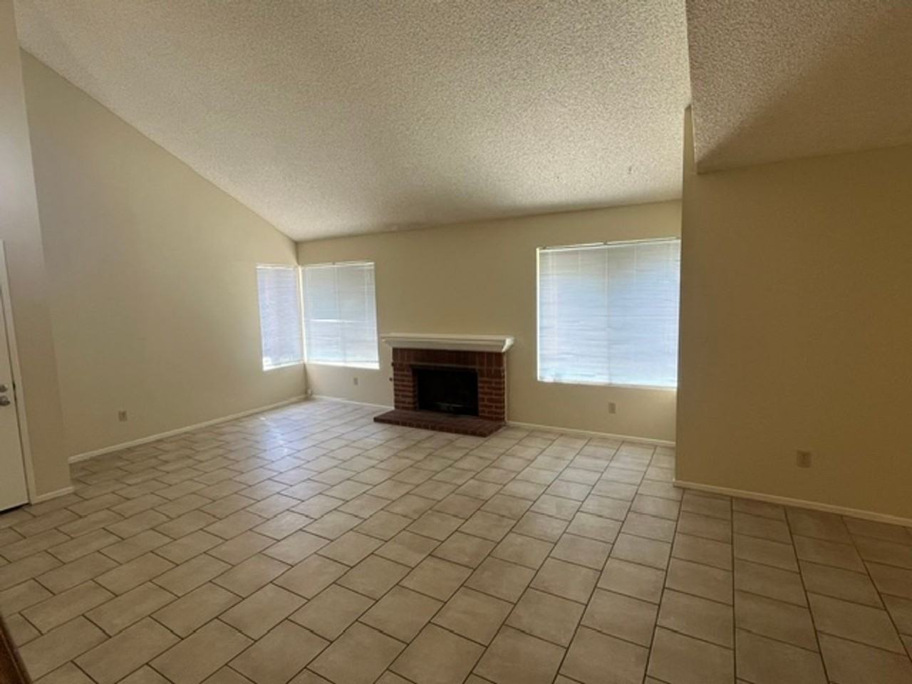 15377 Bambi Ct - Photo 3 of 32