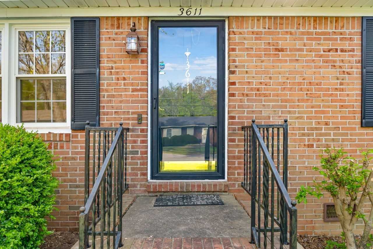 3611 Bahama Dr - Photo 4 of 49
