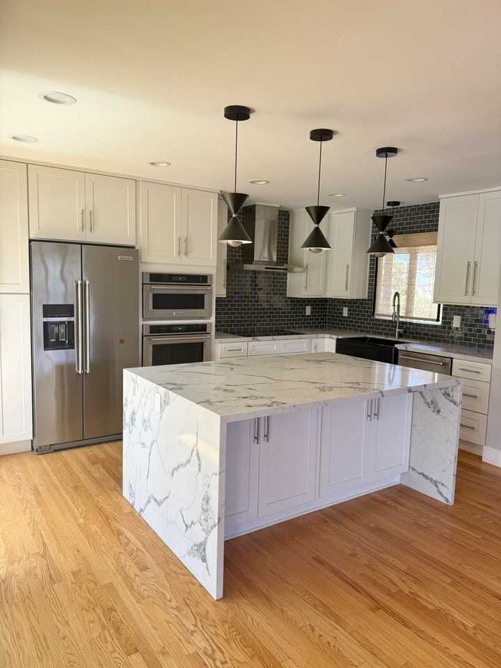 8919 Geraldine Ave - Photo 3 of 22
