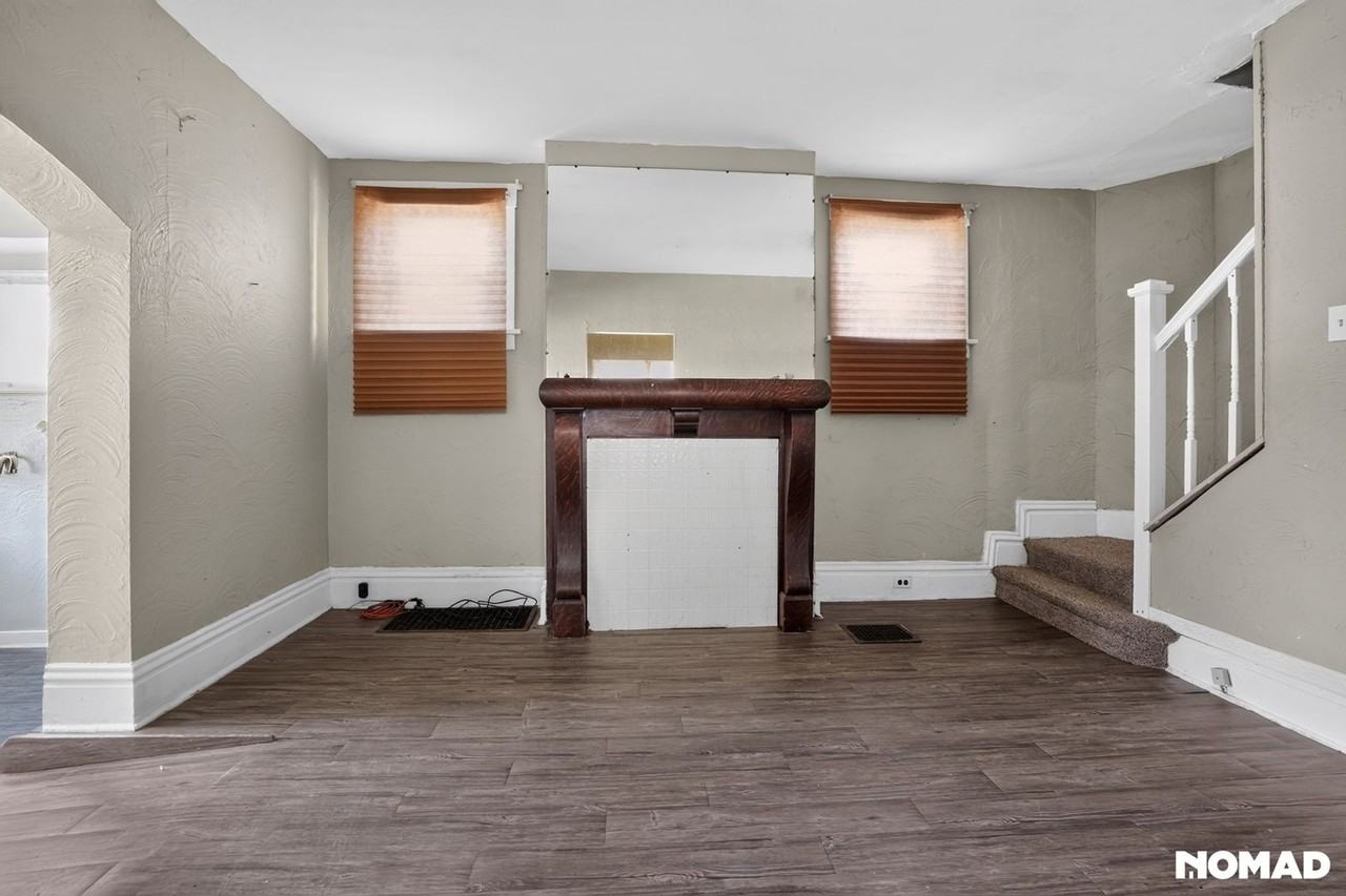 4829 Lougean Ave - Photo 5 of 26