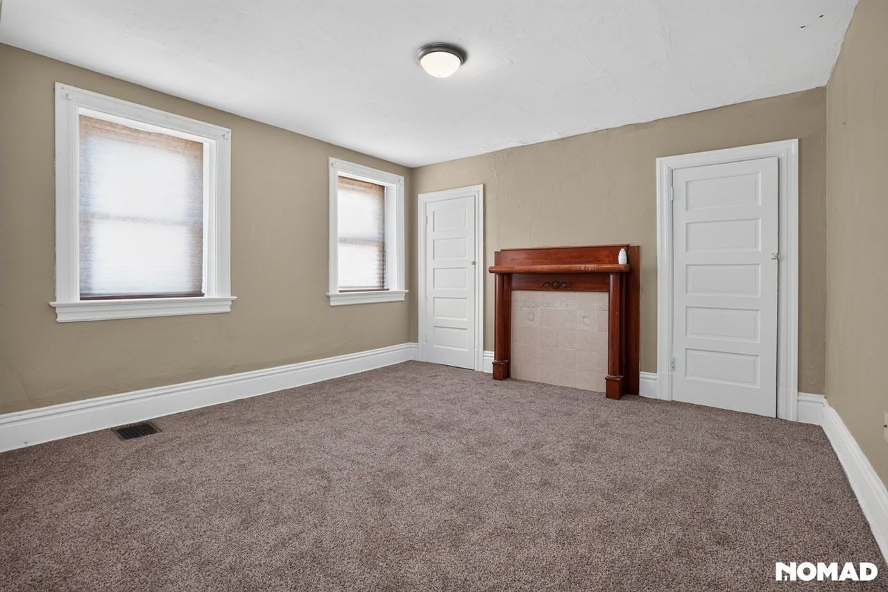 4829 Lougean Ave - Photo 7 of 26
