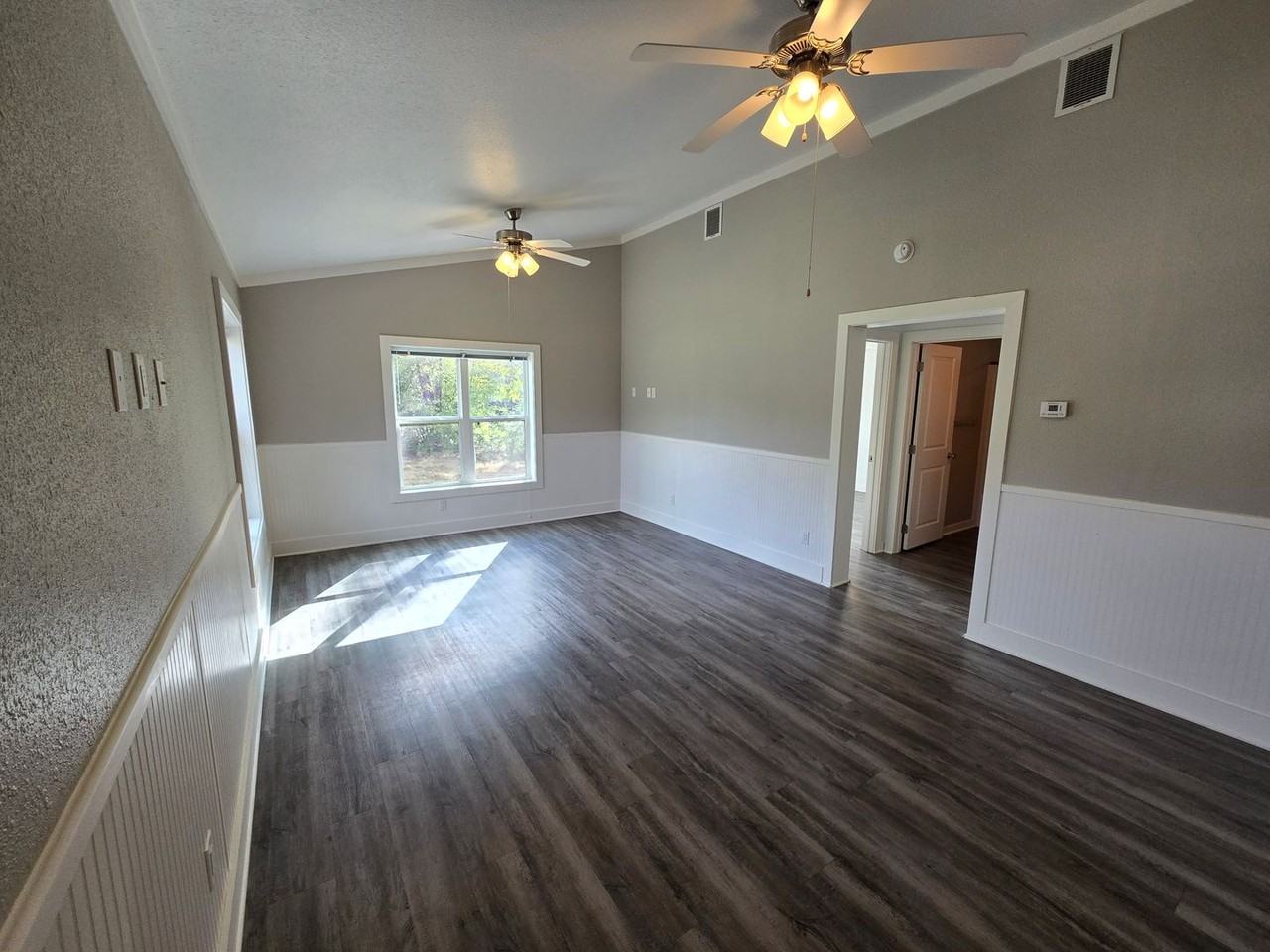 5416 Raymond Stotzer Pkwy - Photo 3 of 26