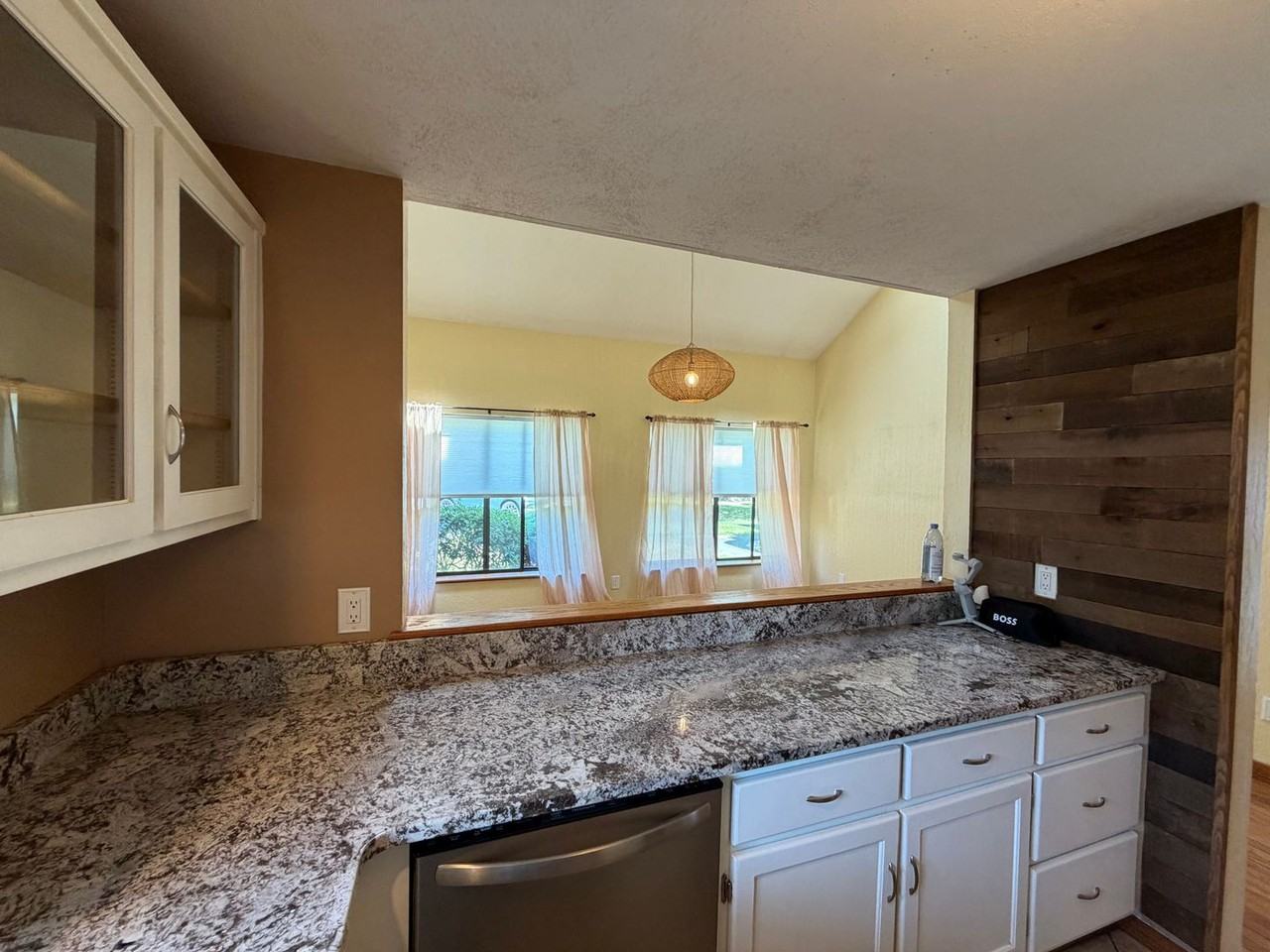 40 Danforth Ct - Photo 5 of 21