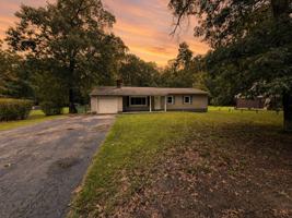 featured image of 875 Bowman Rd