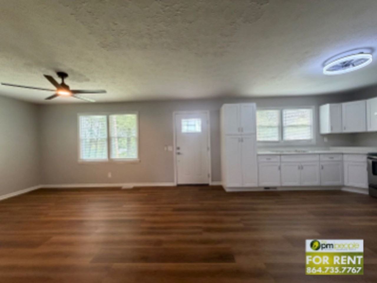119 Welborn Cir - Photo 2 of 14