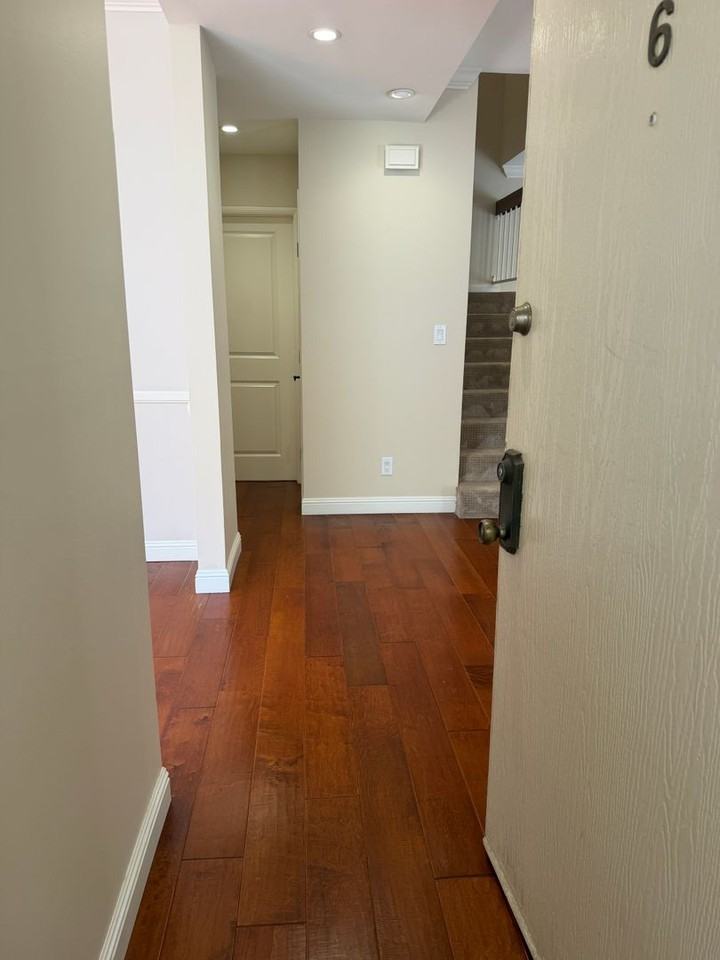 1734 N Verdugo Rd #6 - Photo 4 of 39