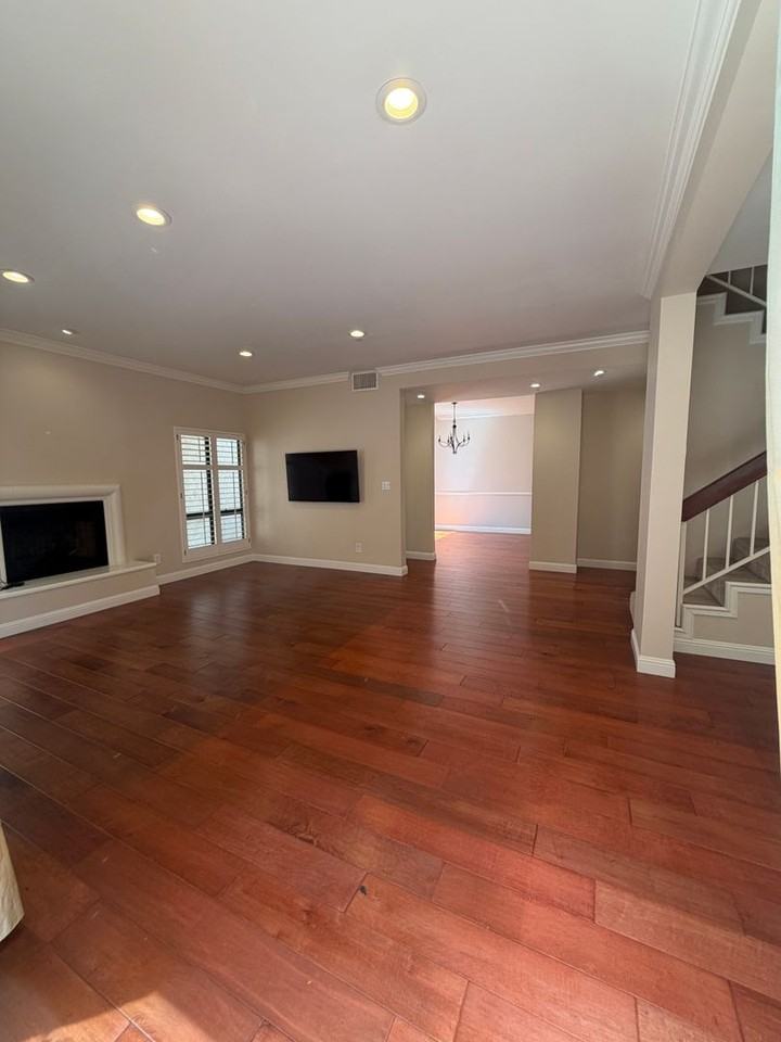 1734 N Verdugo Rd #6 - Photo 5 of 39