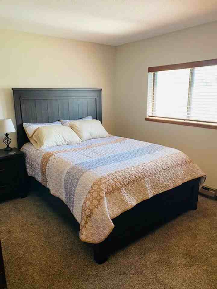 284 Talisman Dr #5 - Photo 5 of 8