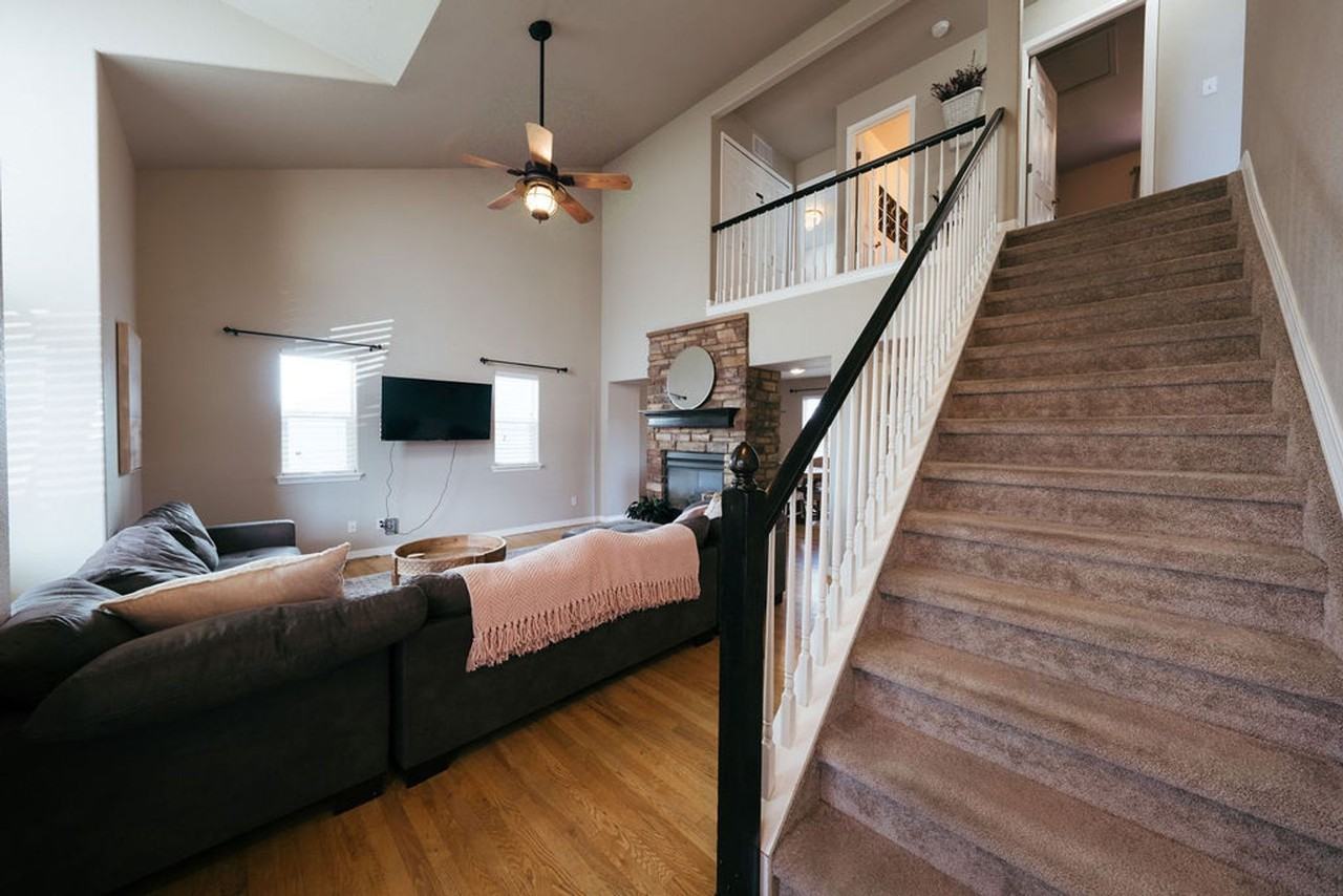 5246 Balsam St - Photo 4 of 32
