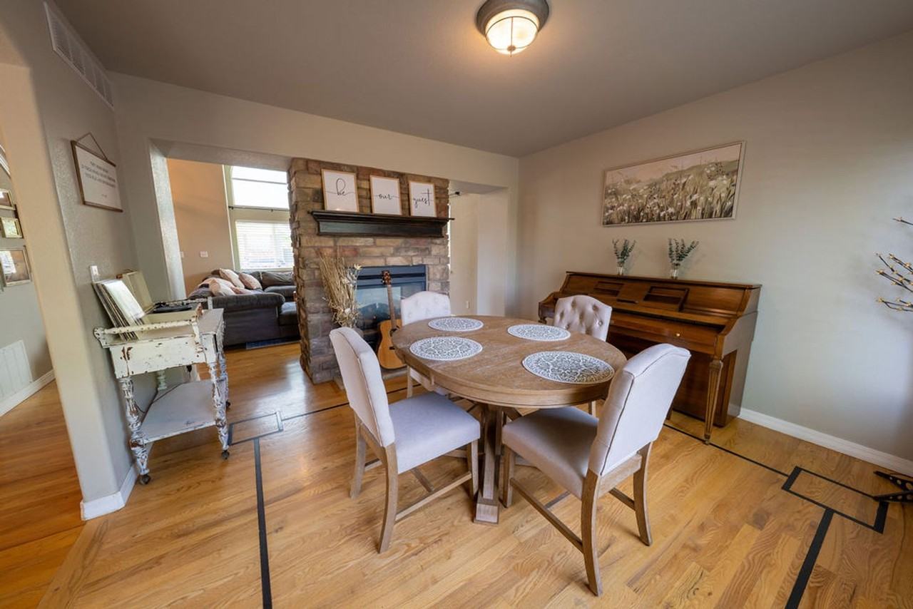 5246 Balsam St - Photo 6 of 32