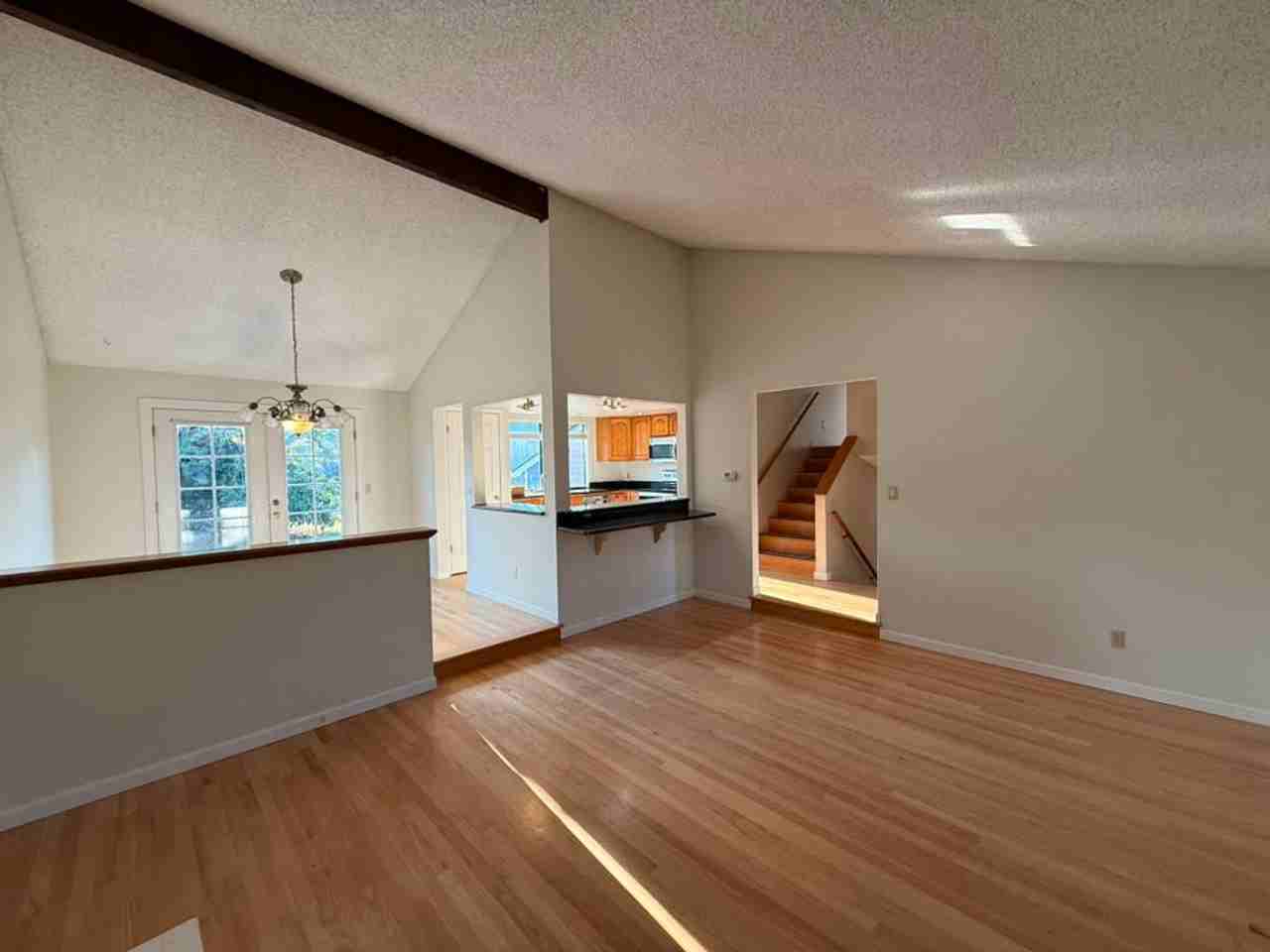 5401 154th Ave Ne - Photo 2 of 31