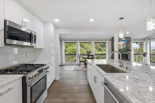6 168th Ave Ne - Photo 1 of 1