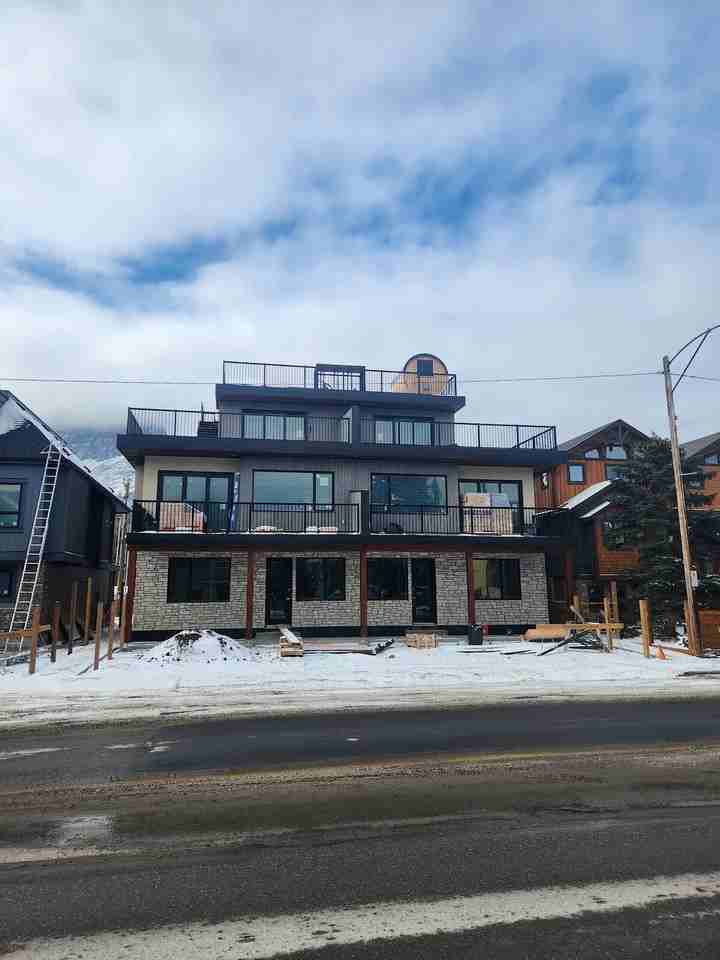610 - 610 8 Ave - Photo 3 of 12
