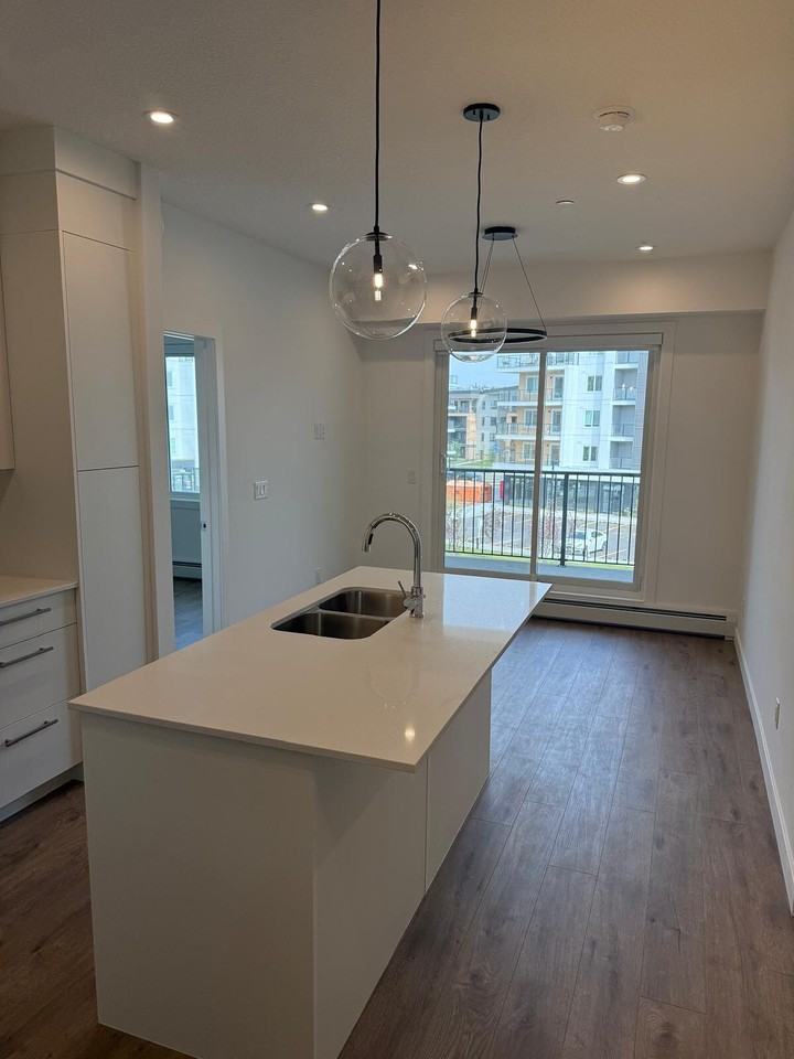 265 - 265 Wolf Willow Blvd Se - Photo 4 of 18