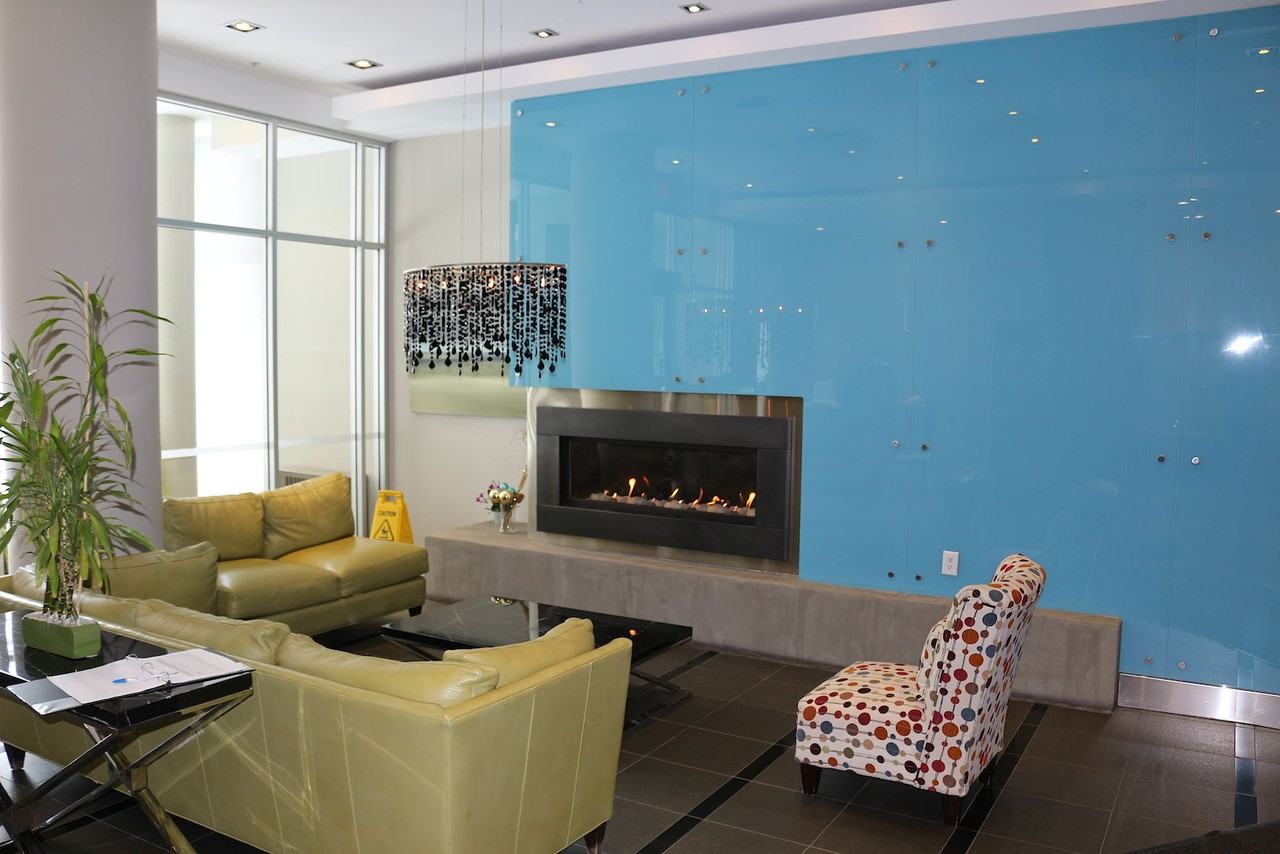 888 Solaire Building - Photo 4 of 45