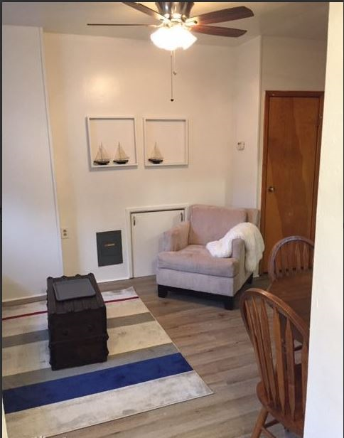 110 S 12th St #D - Photo 4 of 8