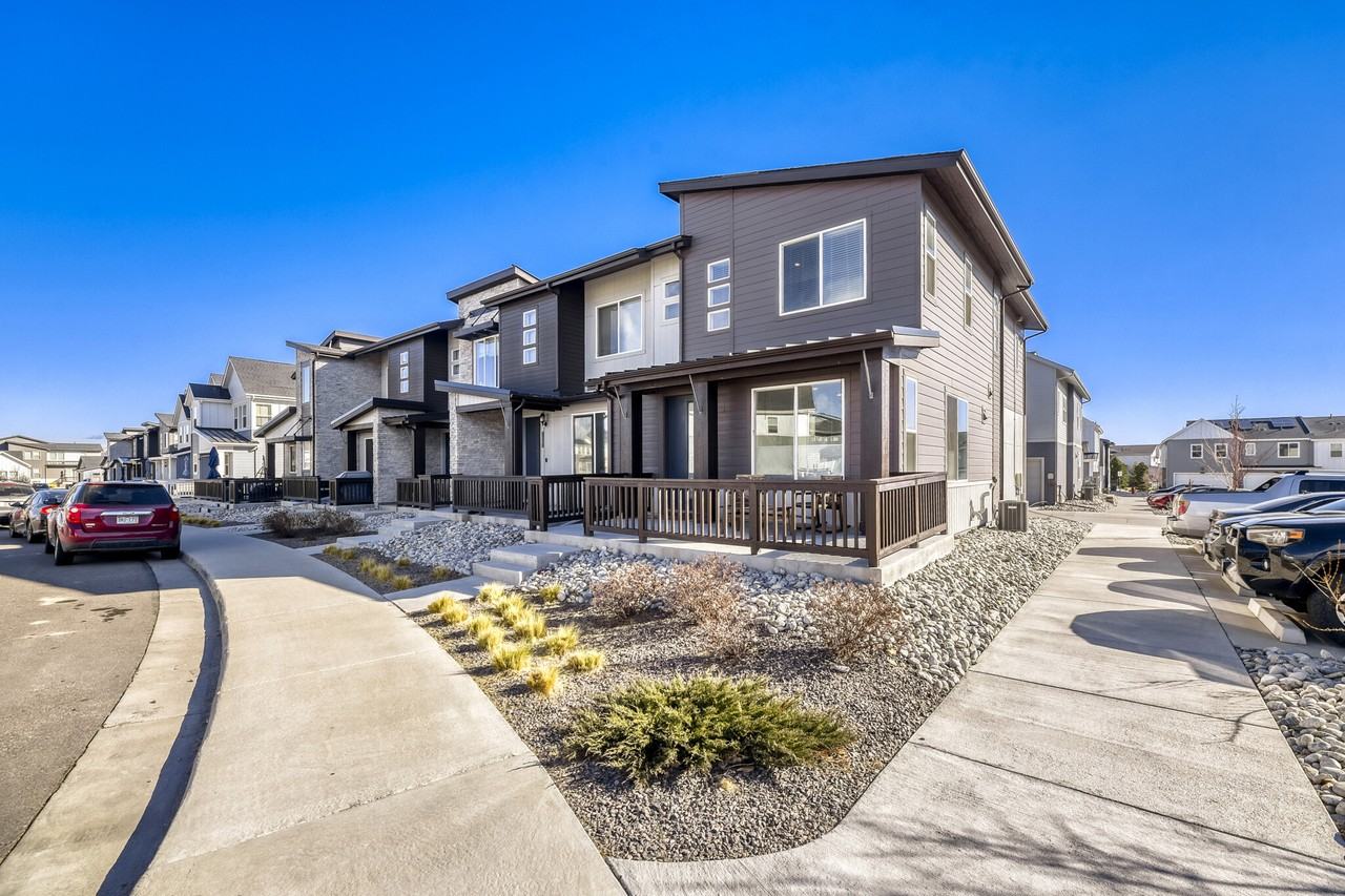 2089 S Vance Way #NA - Photo 2 of 15