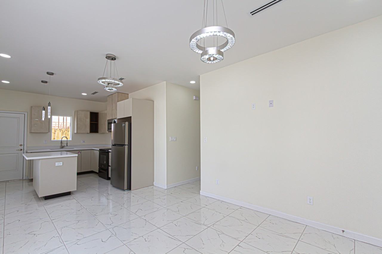 Aransas Ave #3 - Photo 3 of 17
