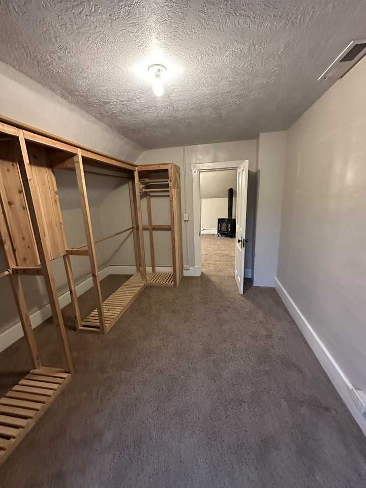 83 N State St #NA - Photo 2 of 17