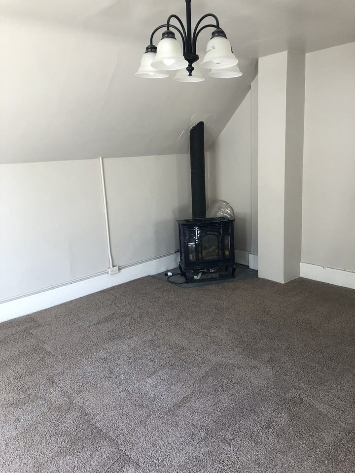 83 N State St #NA - Photo 3 of 17