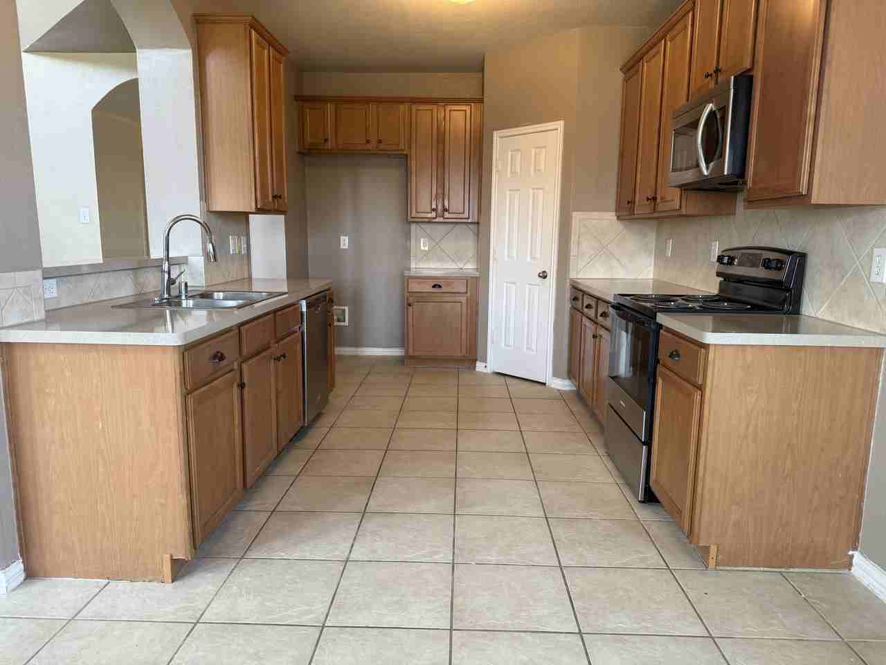 612 Dyann Dr #NA - Photo 5 of 21
