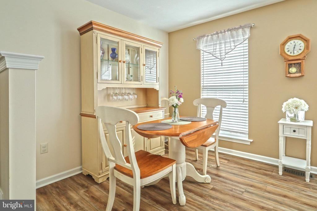 2723 Foxshire Dr #2723 - Photo 5 of 26