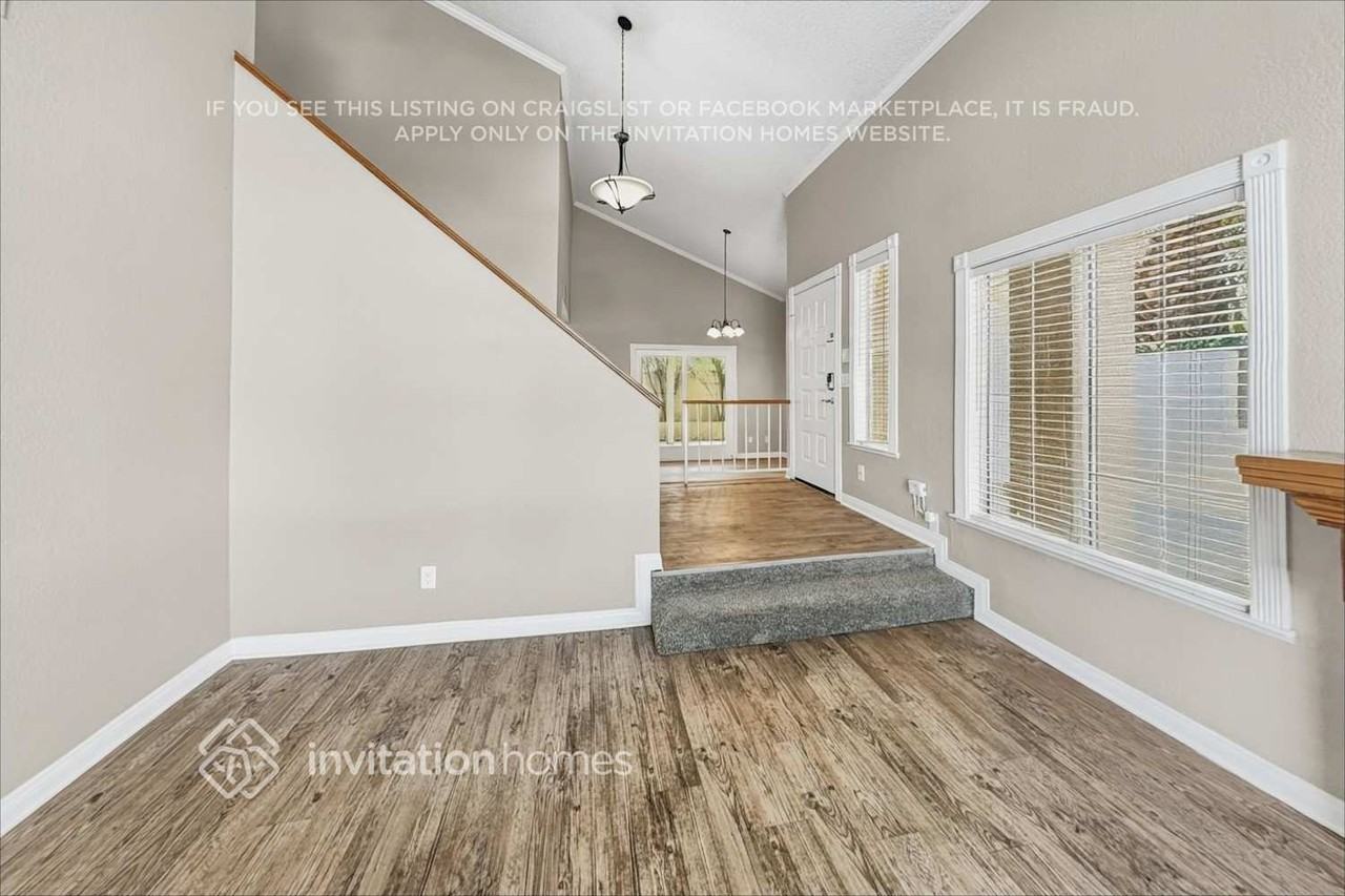 760 Charwood Cir - Photo 6 of 23