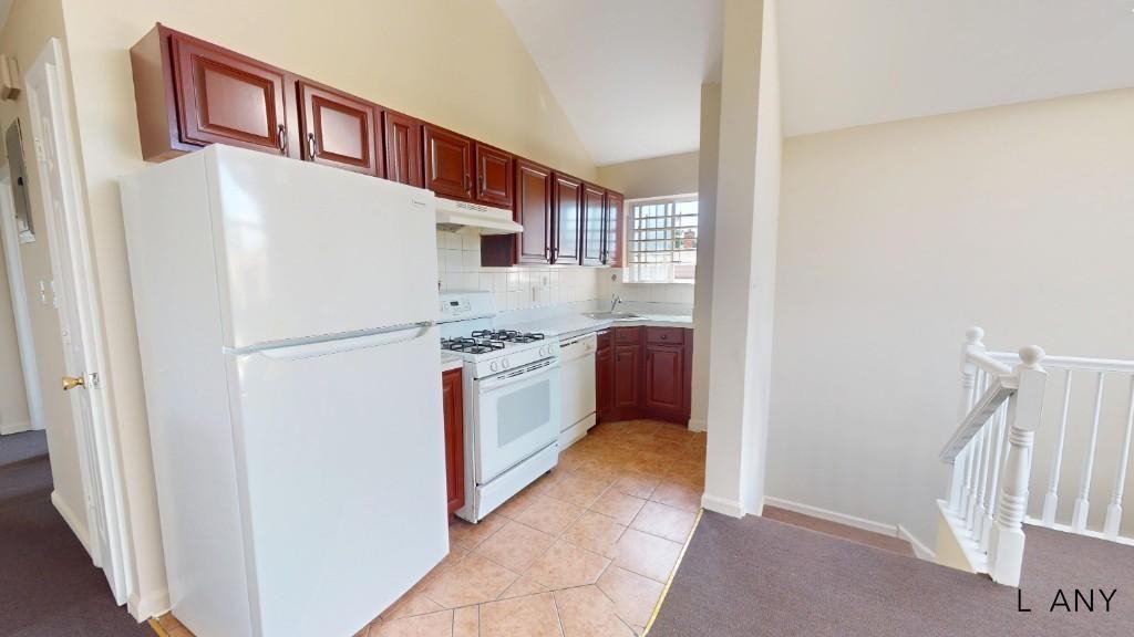 2948 Wickham Ave #2 - Photo 2 of 9
