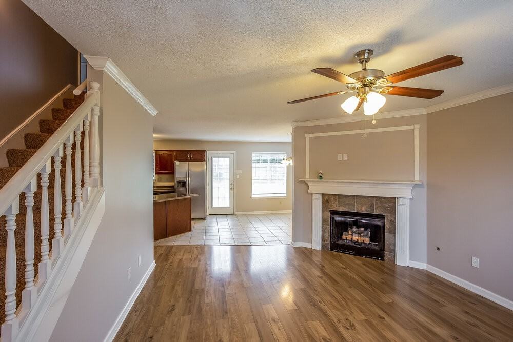 6853 Ranch Ridge Cv E - Photo 5 of 17