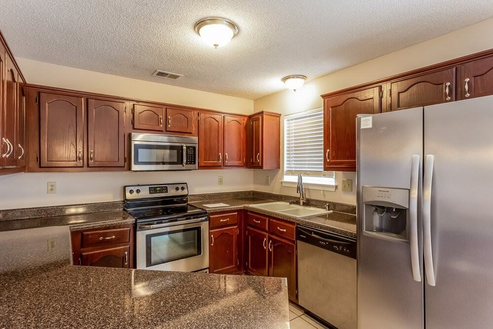 6853 Ranch Ridge Cv E - Photo 6 of 17