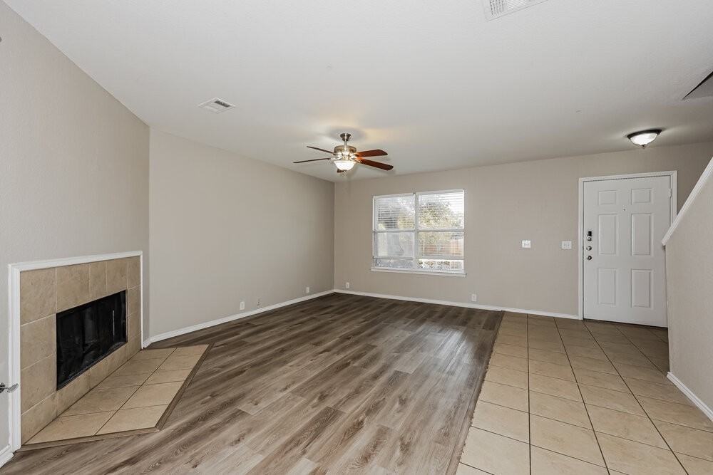8420 Ranch Hand Trl - Photo 5 of 17