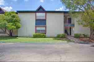 featured image of 1815 East Lindsey Street - 1Apt 1 #1