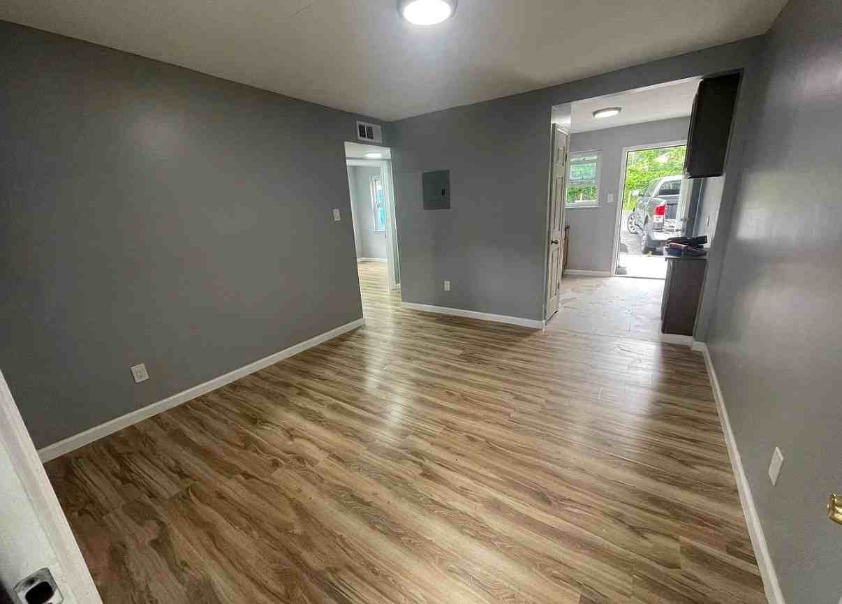1297 Willie Mitchell Blvd - Photo 2 of 6