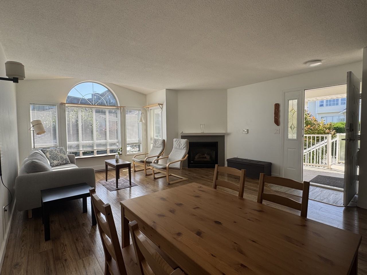 6013 Cedar Grove Drive - Photo 3 of 20