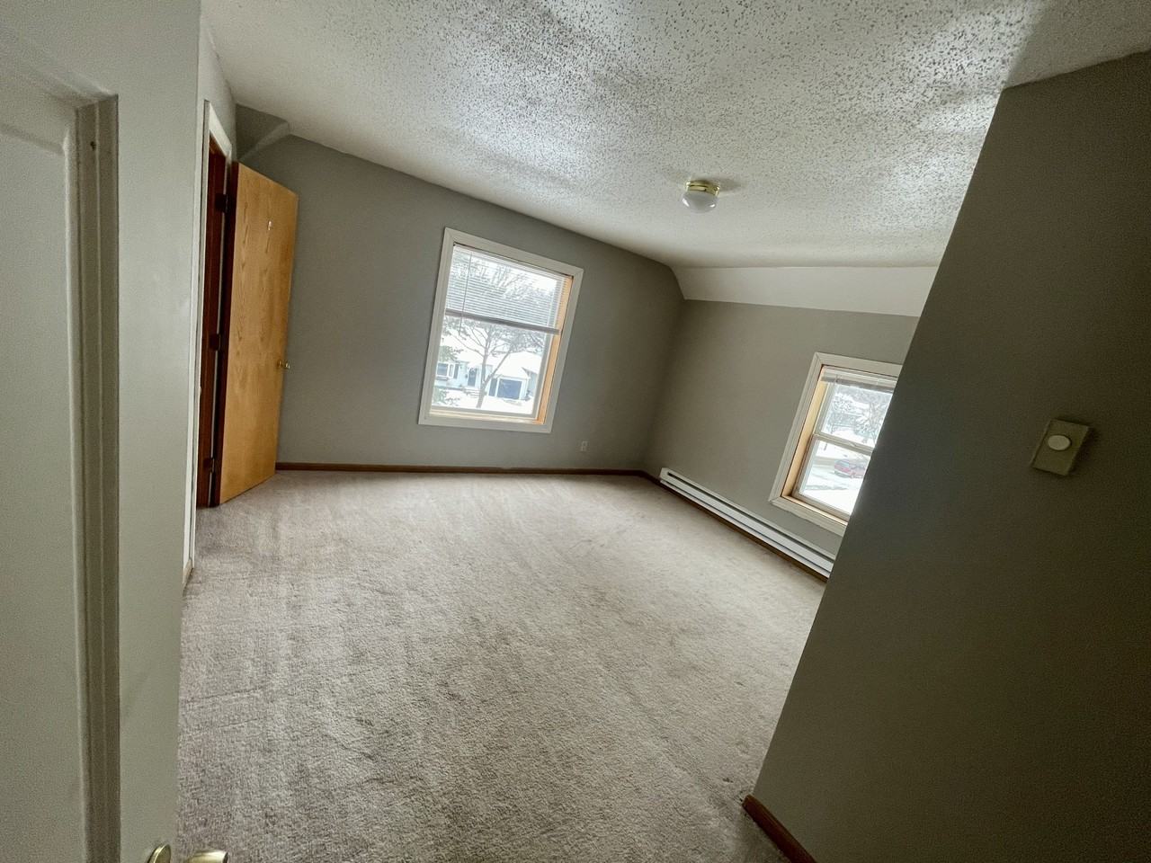 528 Spruce St #2 - Photo 3 of 10