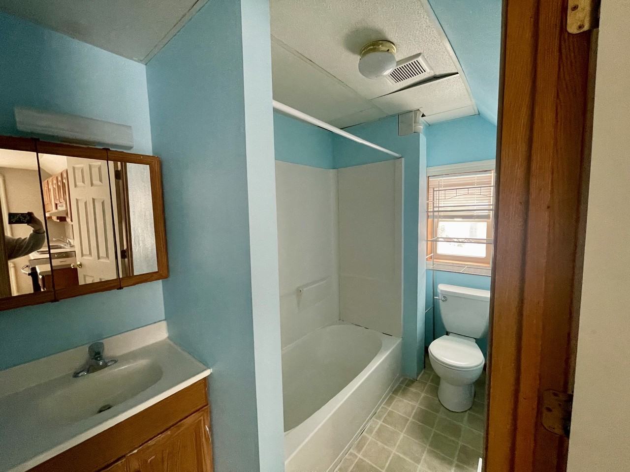 528 Spruce St #2 - Photo 7 of 10
