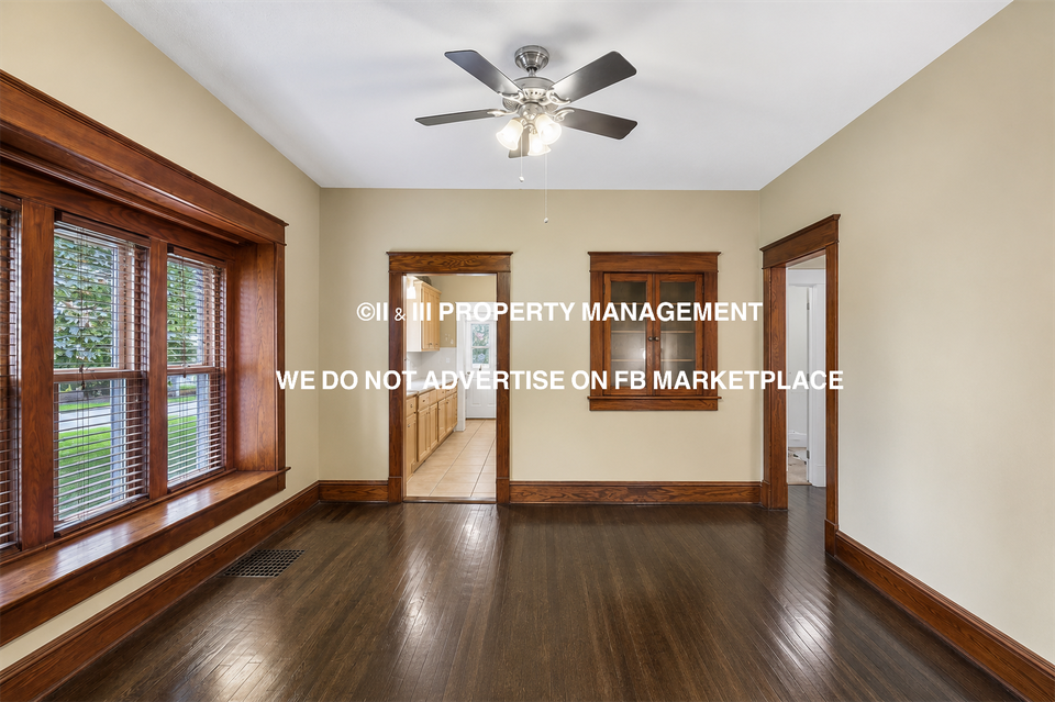 7944 Robinson St #1 - Photo 4 of 15