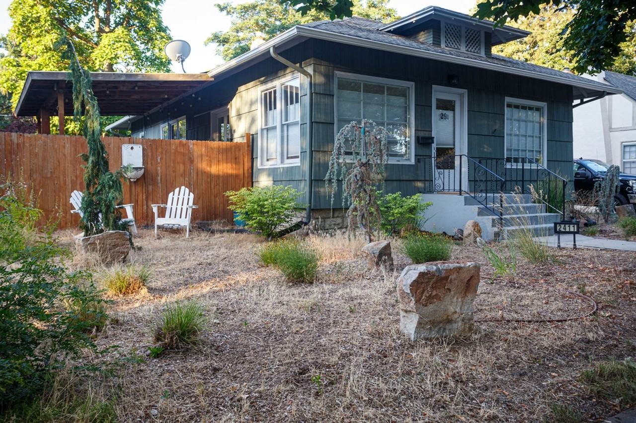 2411 W Woodlawn Ave - Photo 2 of 30