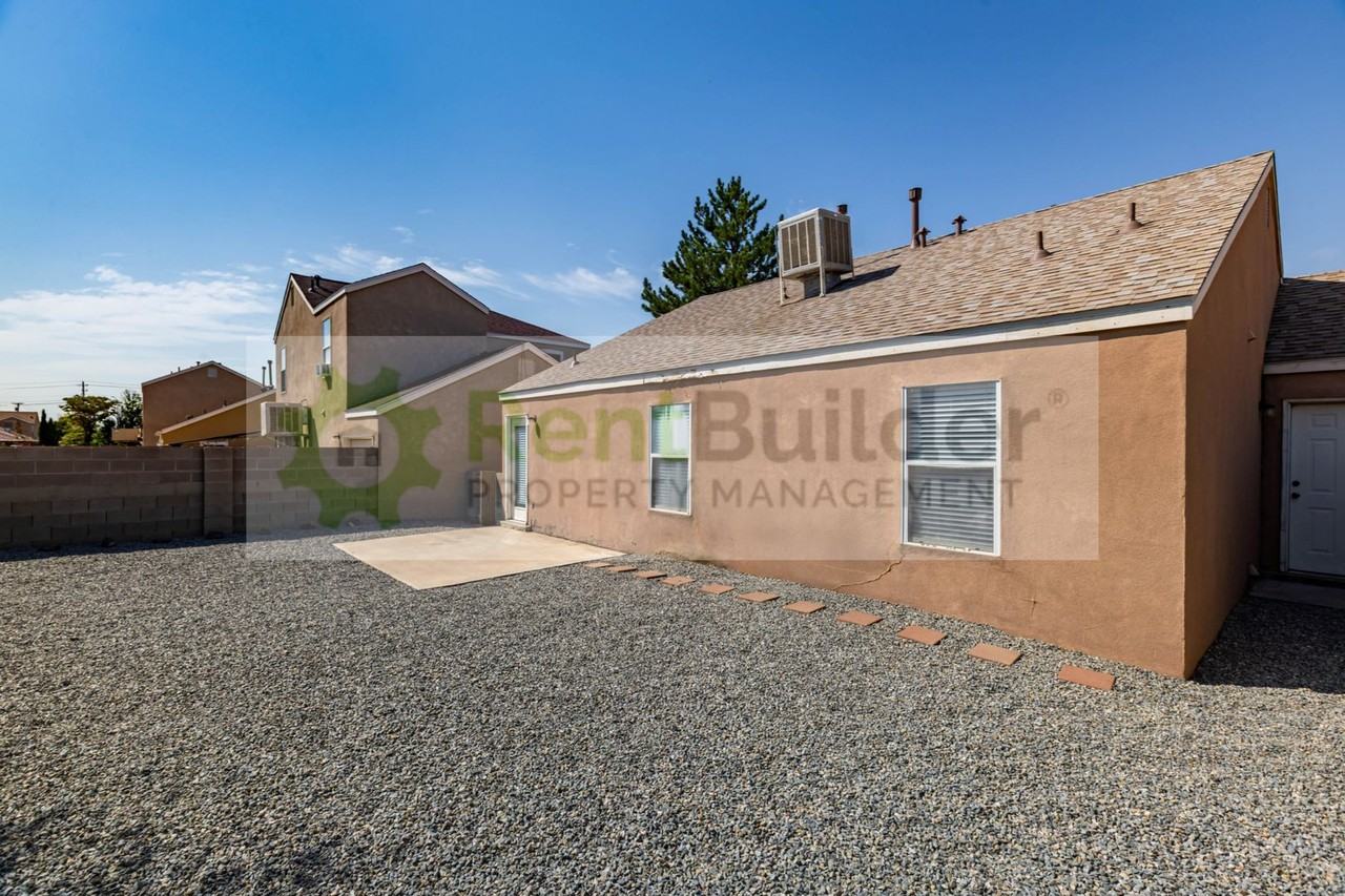 10532 Ramah Dr Nw - Photo 2 of 25