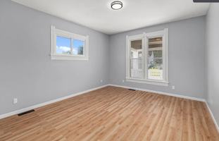 featured image of 131 Sturges Ave